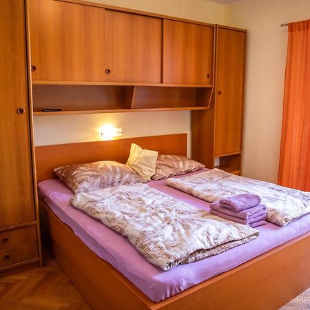 Guesthouse Marija Lopar Εξωτερικό φωτογραφία
